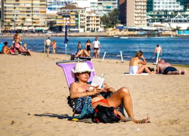 Southern Spain Prepares for Heatwave as Temperatures Soar to 42 Degrees