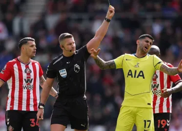 Spurs Face Sunderland with De Zerbi in Premier League Debut
