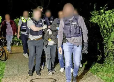 Suspect Arrested After Stabbing Incident in German Bar Leaving Four Severely Injured