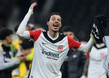 Transfer Window Weekly: Chelsea Eyeing Ekitike; Man United Out of Osimhen Race