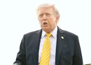 Trump Launches 'Freedom Project' for Stranded Ships in Hormuz Amid US-Iran Tensions