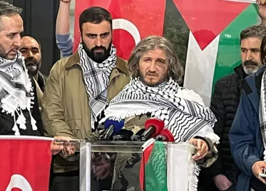 Turkish Activist Detained by Israel Returns Home: Accusations of Collaboration with Israel in Greece