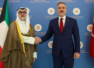 Turkish Foreign Minister Hakan Fidan Meets with Kuwaiti Counterpart Al-Sabah