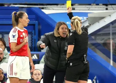 UWCL Quarterfinals Analysis: Chelsea's Season Evaluation and Real Madrid's Struggles