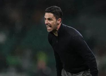 Weekend Football Predictions: Arsenal and Barcelona to Secure Wins in Key Matches