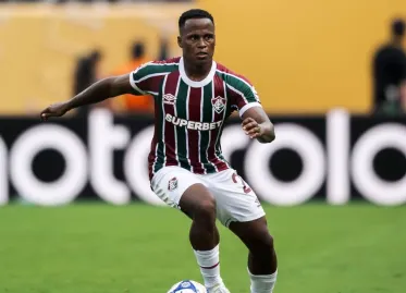 Wolves Set to Sign Fluminense's Jhon Arias for €22 Million