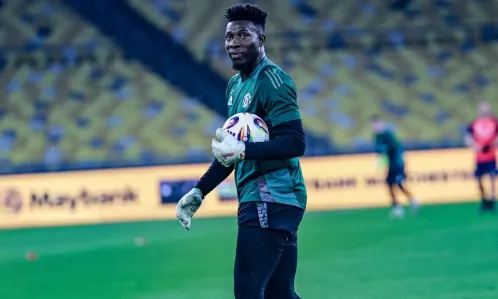 André Onana Prefers to Stay at Manchester United Amid Monaco Interest