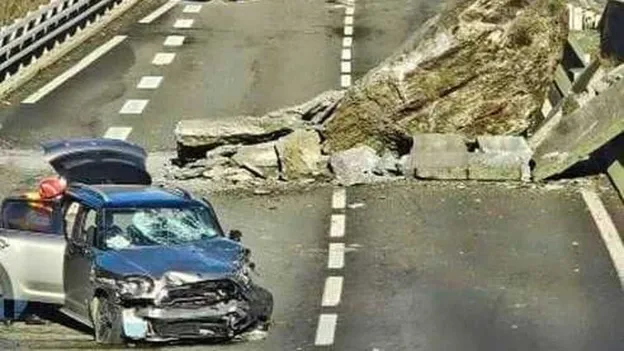 1500 Stranded Drivers in Emergency Shelter in French Alps