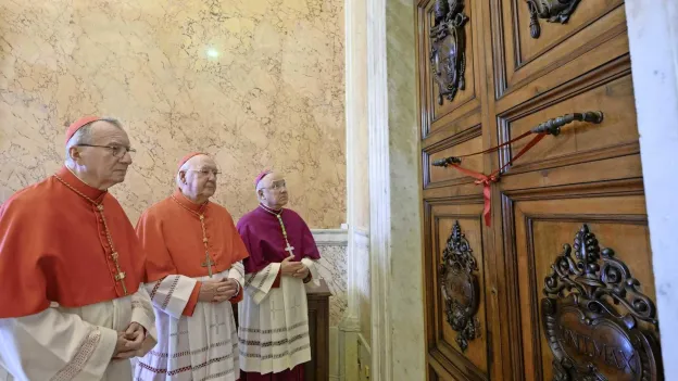 After the Death of Pope Francis: What to Expect in the Coming Days