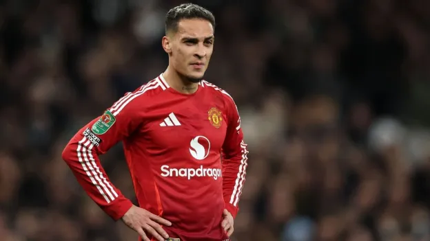 Antony Criticizes Lack of Respect from Manchester United During Exit to Real Betis