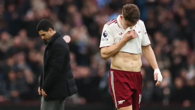 Arsenal Faces Pressure as Man City Closes In on Premier League Summit