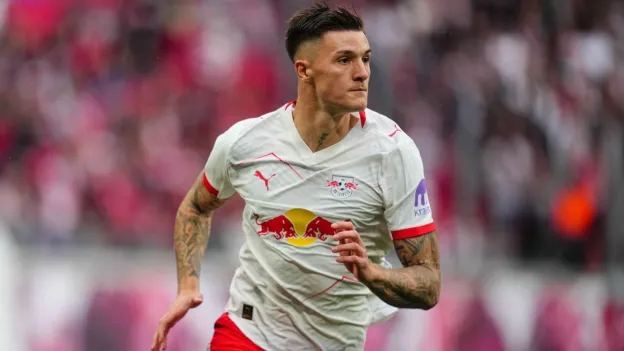 Arsenal Pursue Benjamin Sesko to Solve Striking Woes