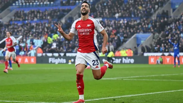 Arsenal's Super-Sub Merino Scores Brace to Secure Victory at Leicester