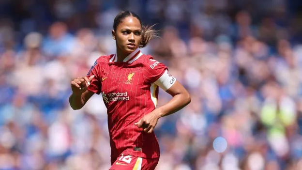 Arsenal Women Sign Taylor Hinds from Liverpool on Free Transfer
