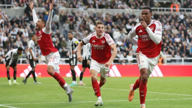 Arsenal's Last-Minute Victory Validates Title Ambitions in Premier League Race