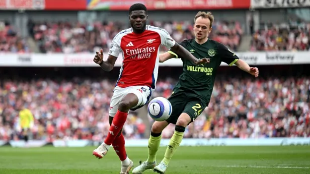 Arsenal's Mikel Arteta hints at Thomas Partey contract extension