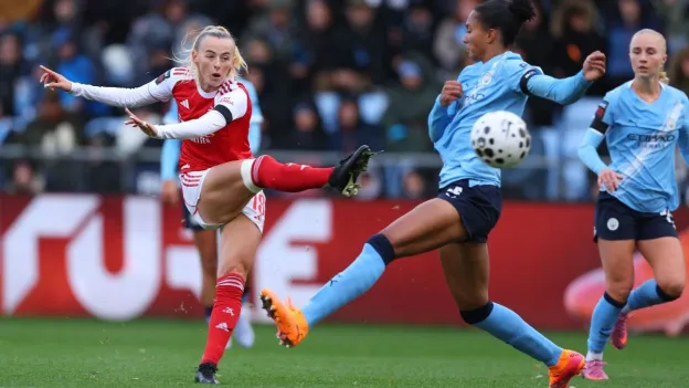 Arsenal's WSL Title Hopes Dented by Loss at Manchester City