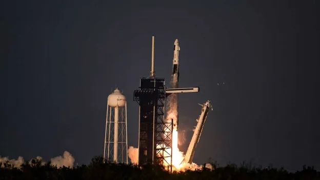 Astronauts Wilmore and Williams Return to Earth from ISS with SpaceX Capsule
