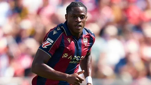 Barcelona Eyes Replacement for Lewandowski: Karl Etta Eyong on Radar