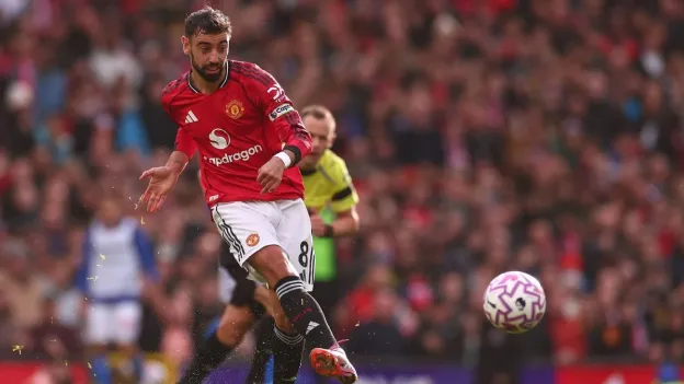 Bayern Munich Interested in Signing Man United's Fernandes