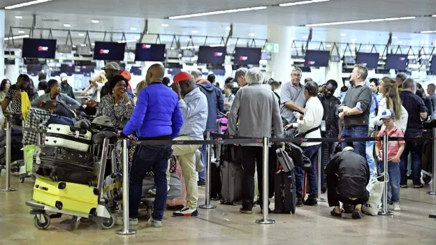 Bomb Alert at Charleroi Airport in Belgium: Threat on Plane from Porto