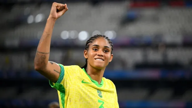 Brazil's Tarciane Joins Lyon from Houston Dash for Record Fee