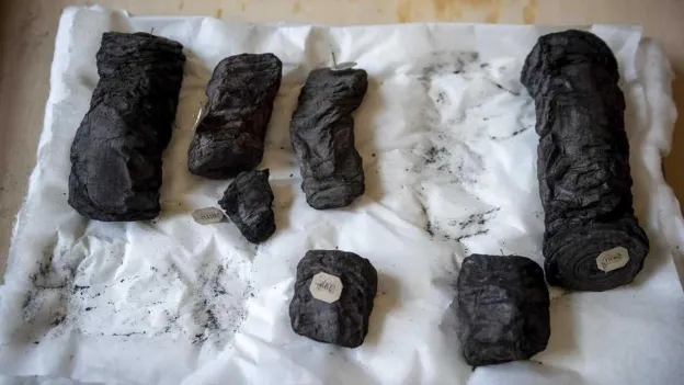 Breakthrough: Scientists Digitally 'Unroll' 2000-Year-Old Burned Parchment Destroyed by Vesuvius Eruption