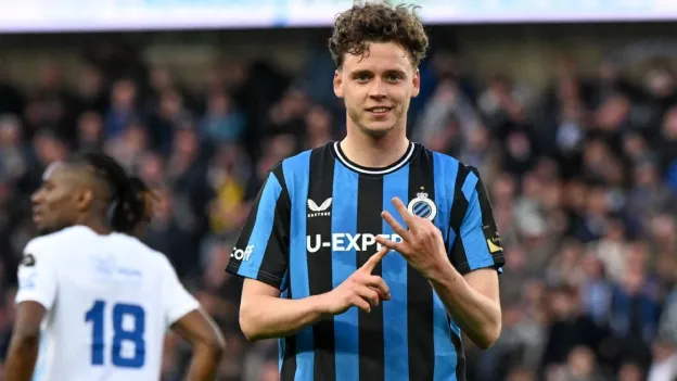 Brighton Signs Belgium Defender Maxim De Cuyper from Club Brugge