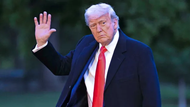 Controversy Surrounds $TRUMP-Coin Investors' Dinner Hosted by Trump