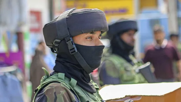 Deadly Firefight in Kashmir Forest, Indian Army Reports Three Casualties