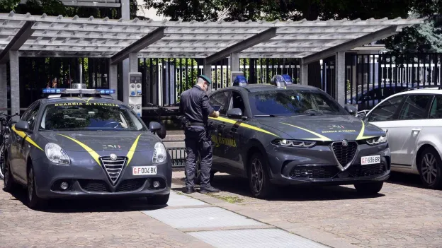 Dutch Citizen Arrested in the Netherlands After Italian Investigation into VAT Fraud Linked to Mafia in Naples