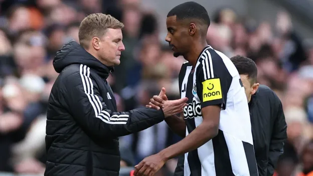 Eddie Howe: Alexander Isak's Future at Newcastle Not in My Hands