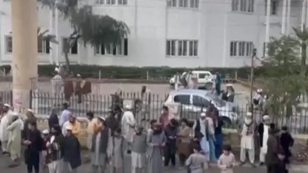 Explosion in Mosque During Friday Prayers in Pakistan