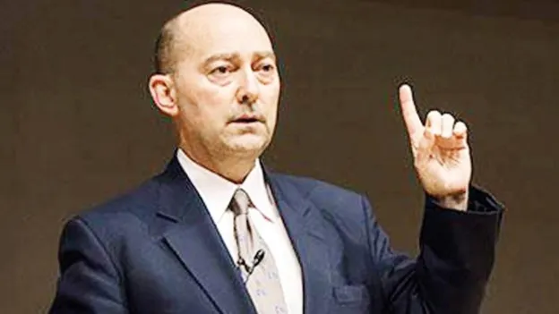 Former US Commander Warns: 'NATO is Cracking from Within'