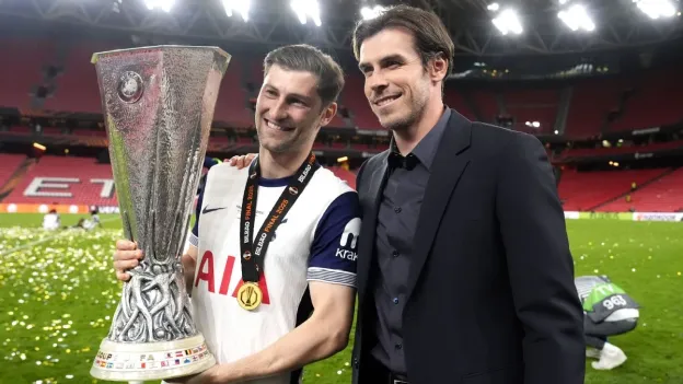 Gareth Bale Jokes About 'Unitedy' Label After Tottenham's Europa League Win