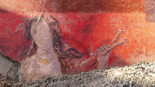 Historical Discovery in Pompeii: Large Fresco Depicting Dionysian Procession Unveiled