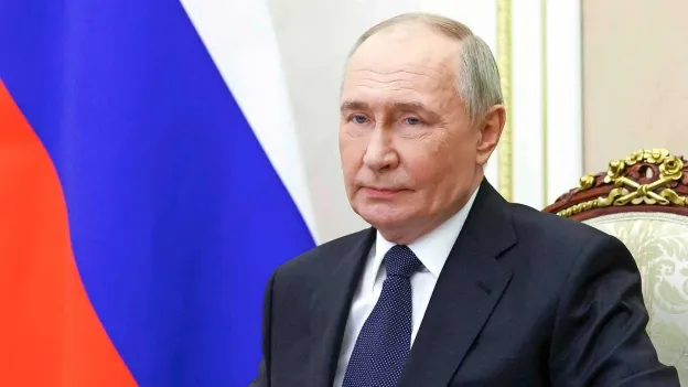 Limousine from Putin's Fleet Explodes in Moscow