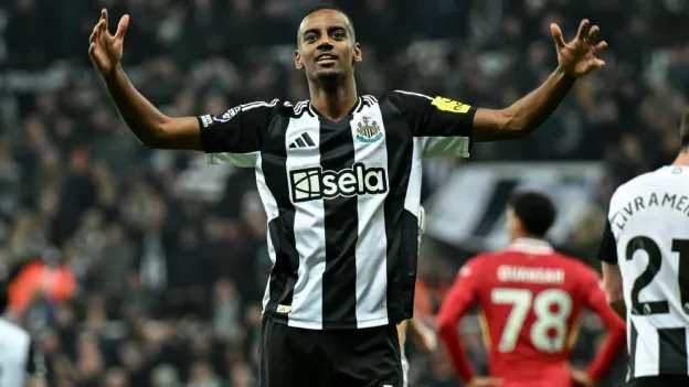 Liverpool Signs Alexander Isak from Newcastle in British-Record Deal