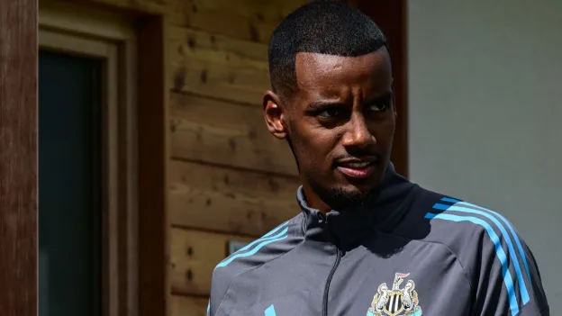 Liverpool Target Alexander Isak to Miss PFA Awards Ceremony