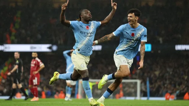 Man City Defeats Liverpool, Lewandowski Leads Barcelona, Arsenal Drops Points