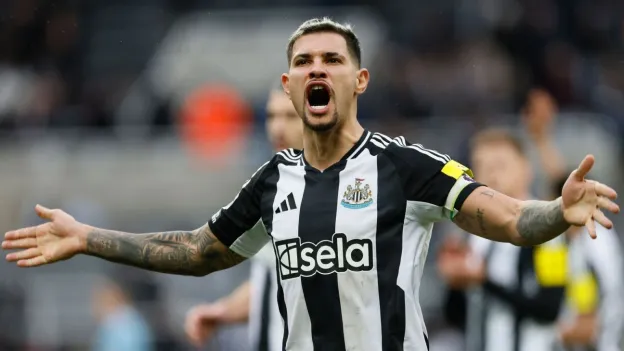 Manchester City Eye £85m Deal for Bruno Guimarães