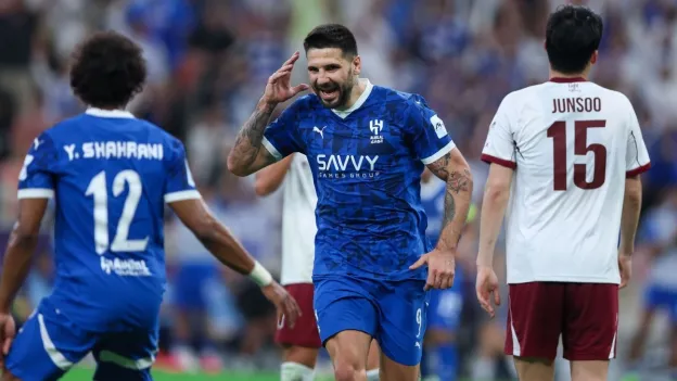 Manchester United Eye Surprise Move for Aleksandar Mitrovic