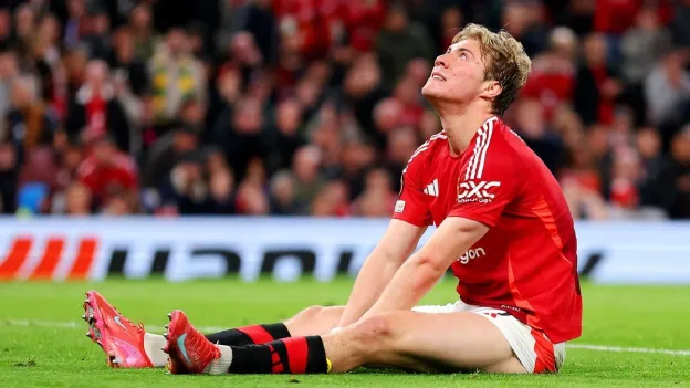 Manchester United Open to Offers for Rasmus Højlund Amid Transfer Rumors