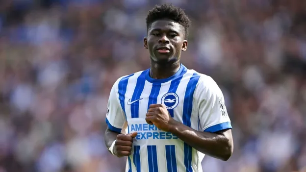 Manchester United Pursue Baleba and Wharton in Transfer Push