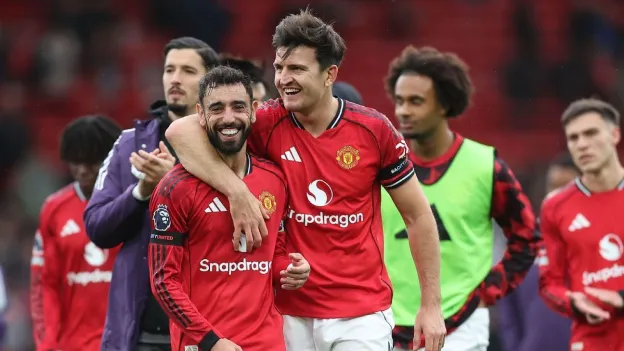 Manchester United Secures 2-0 Victory Over Sunderland Under Pressure Coach Amorim