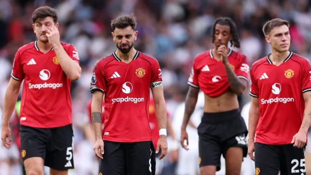 Manchester United's Struggles Continue with Draw at Fulham