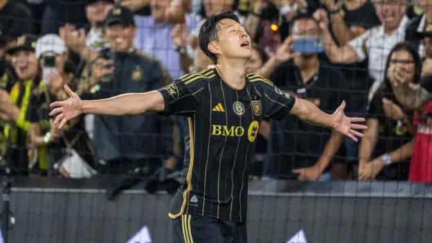 MLS Playoffs: Müller, Son Face Off in Dream Debuts as Vancouver Meets LAFC