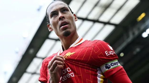 Mohamed Salah Wants to Play with Virgil van Dijk Next Season