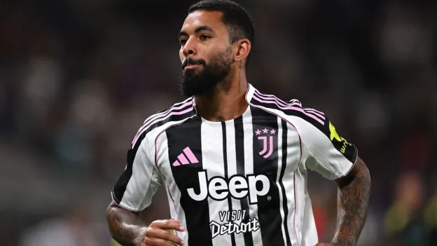 Nottingham Forest Signs Douglas Luiz on Loan from Juventus