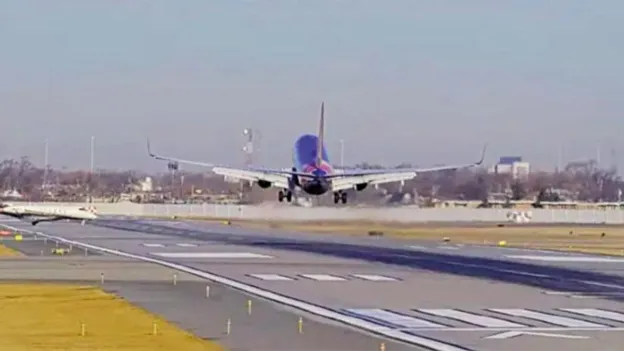 Pilot's Reflex Prevented a Disaster